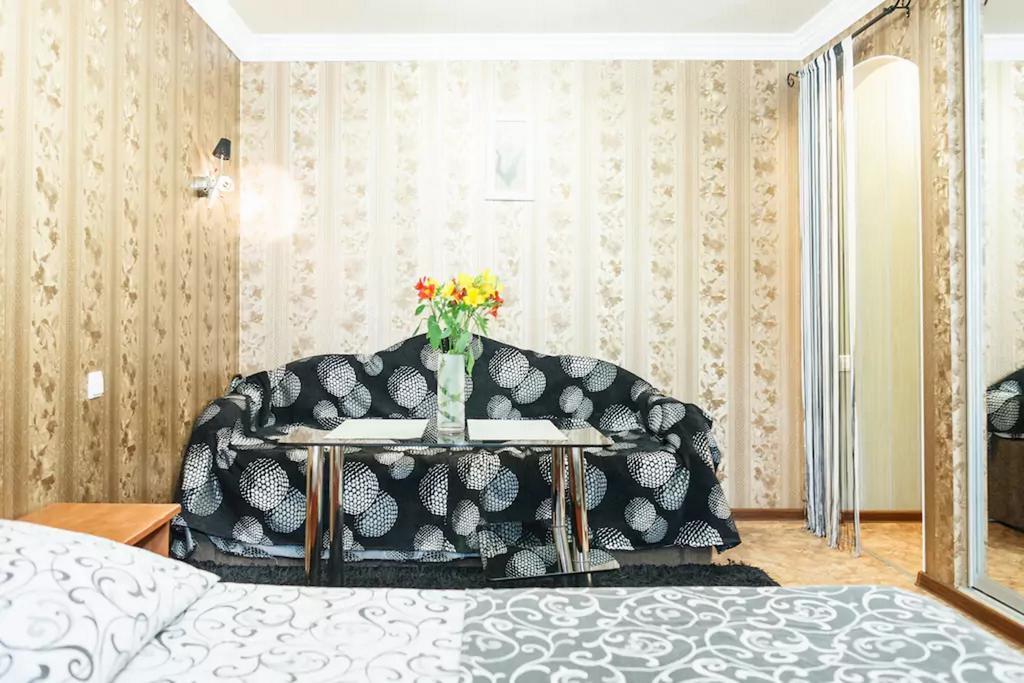 Apartment On Nezalezhnoy Ukrаiny Near Intourist Hotel Zaporizhia Zewnętrze zdjęcie